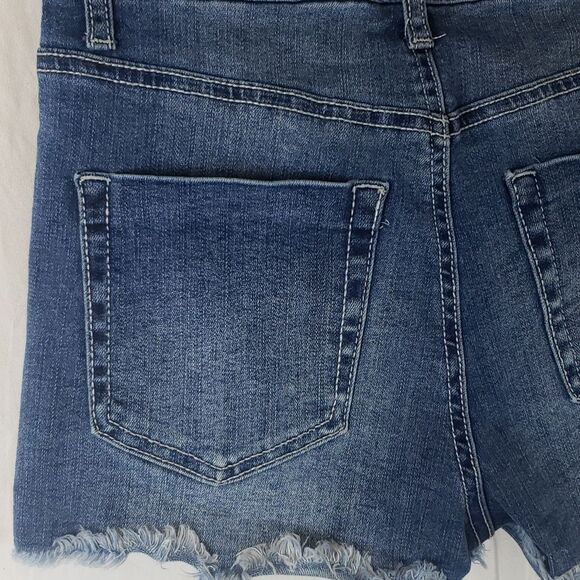 Indigo Rein Women's 26 Cutoff Jeans Shorts - Picture 9 of 10